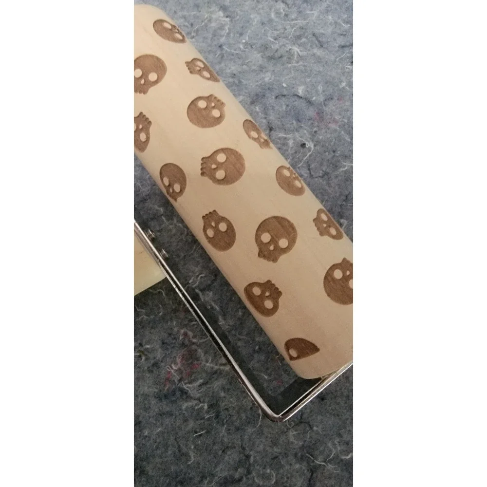 Halloween Wooden‎ Pie Crest/Cookies Roller with Skulls